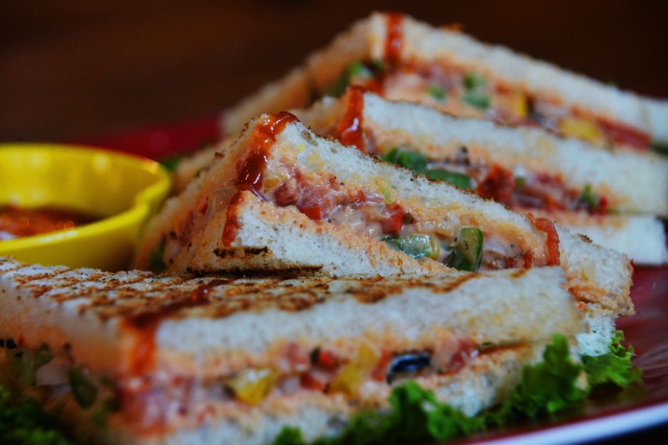 Veg Grilled Sandwich at KAAFII Cafe Niwai